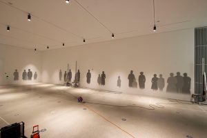 Wandgestaltung in einer Halle